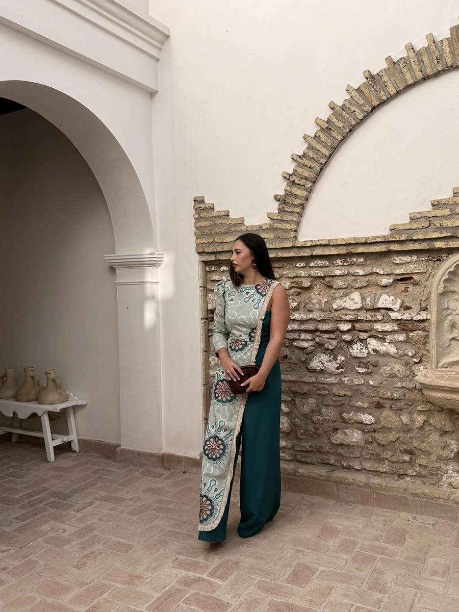 Mono Granada · fotografía del catálogo