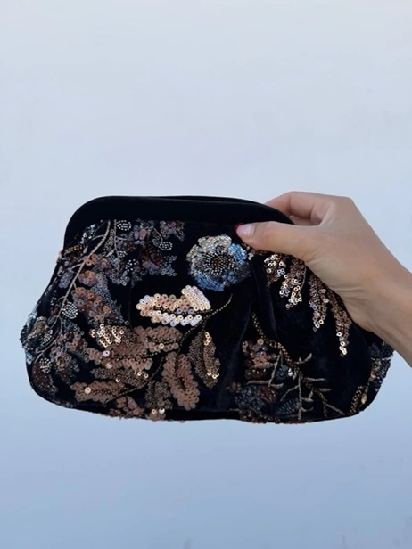 Bolso bordado negro