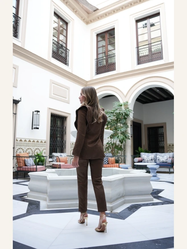 Traje Velada